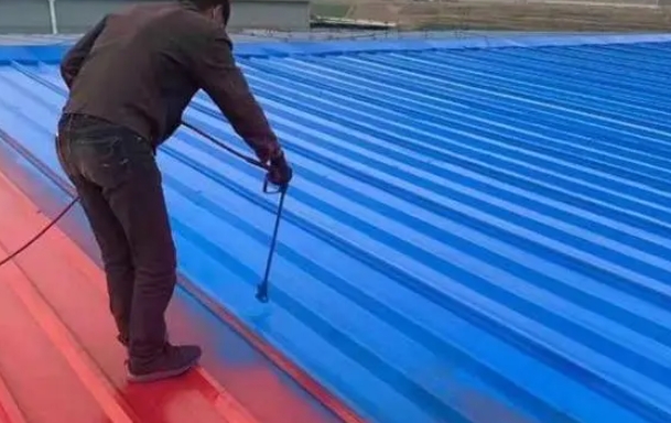 揭秘！為何隨處可見的彩鋼瓦突然遭拆？不拆后果嚴(yán)重！
