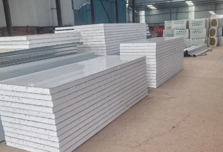 彩鋼板材質解析 多功能適配 解鎖多場景應用新可能